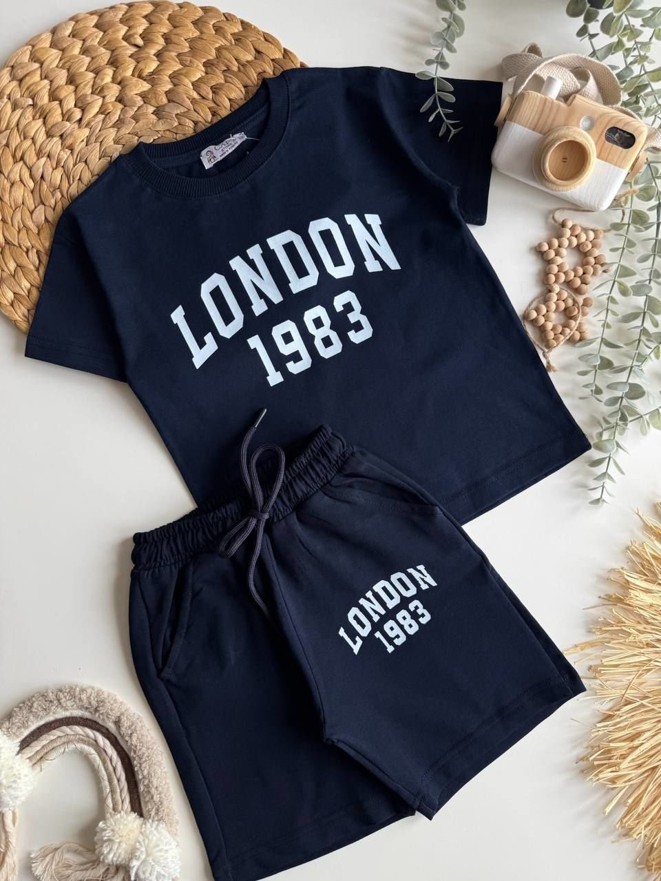 London Baskılı Lacivet Takım