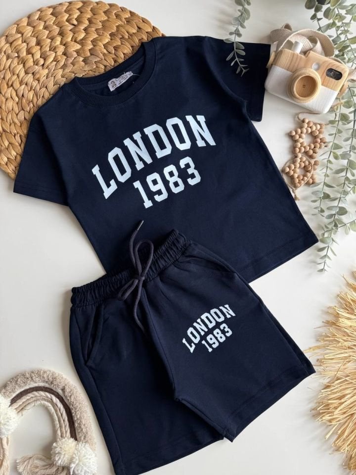 London Baskılı Lacivet Takım