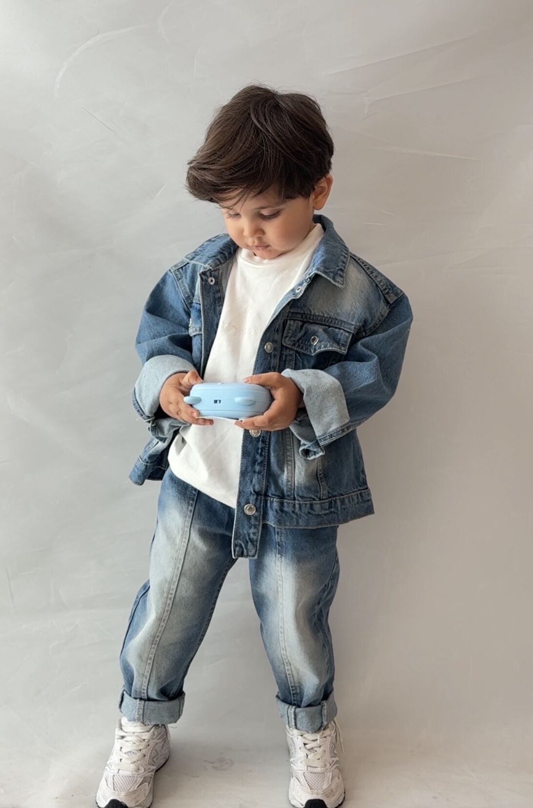 Eskitme Denim Ceketli Takım 3-4 YAŞ
