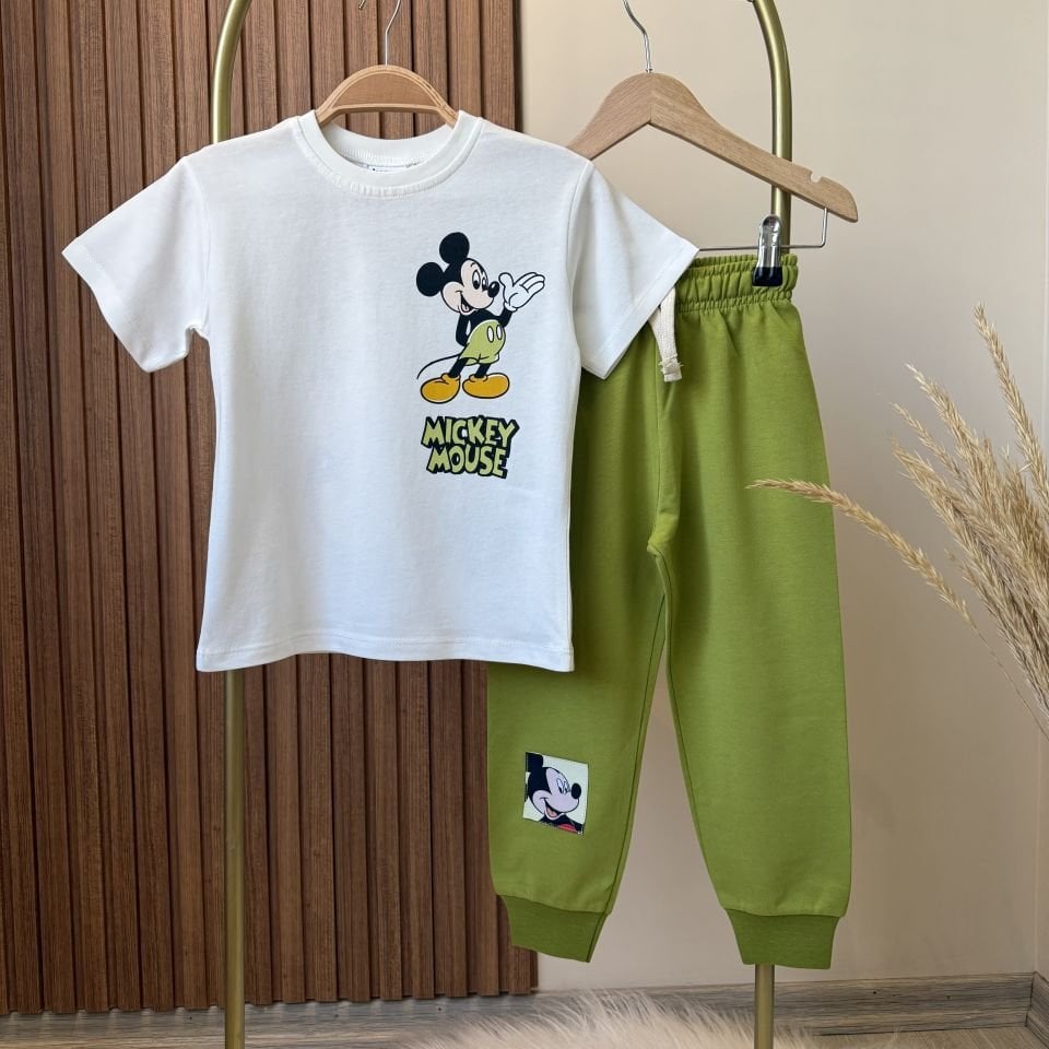 Mickey Mouse Baskılı Takım