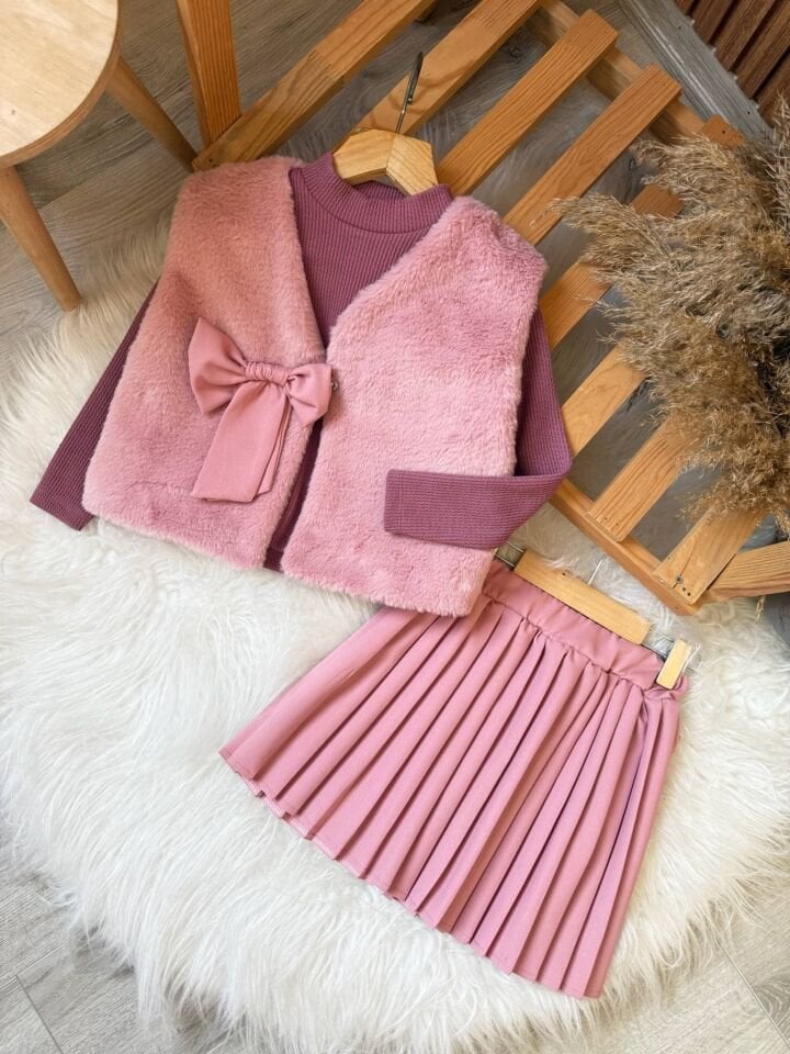 Kürklü Yelekli Takım ( 3'lüdür) 11-12 YAŞ