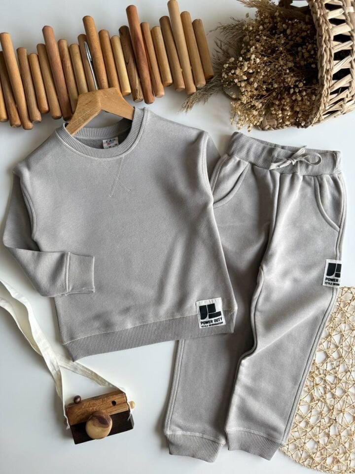 Basic Gri Takım