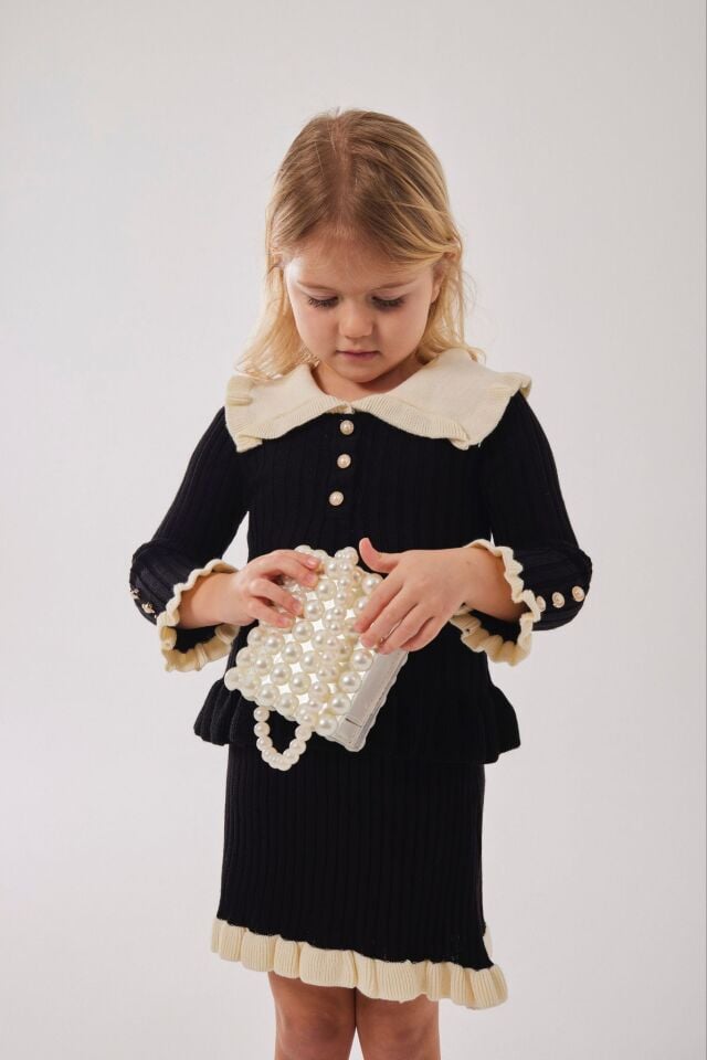 Siyah Triko Etekli Takım (Çanta Hediyeli) 4-5 YAŞ