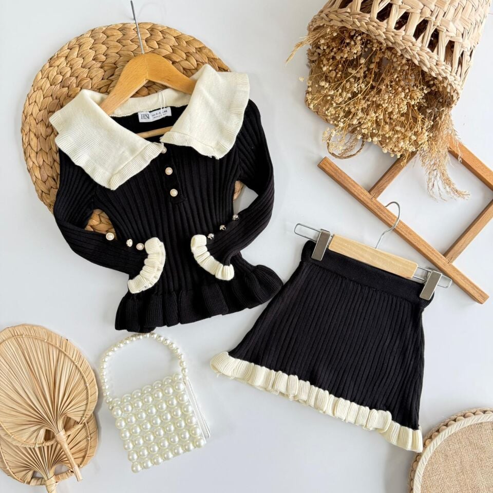 Siyah Triko Etekli Takım (Çanta Hediyeli) 4-5 YAŞ