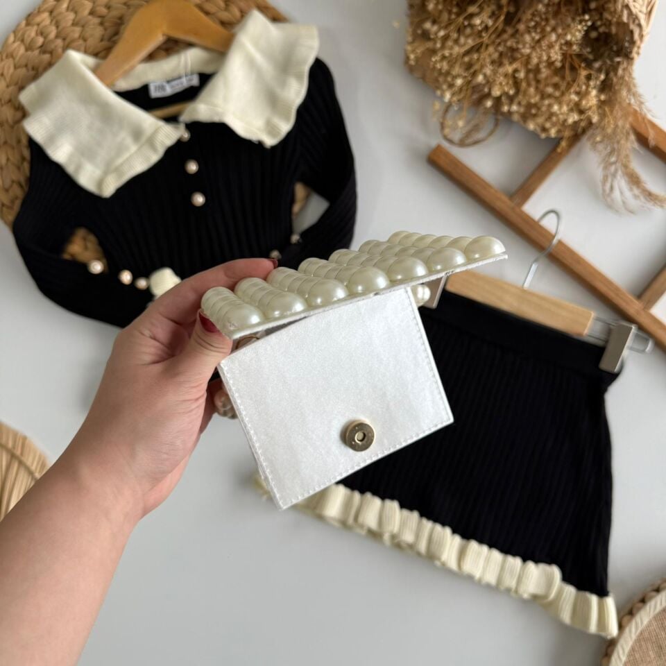 Siyah Triko Etekli Takım (Çanta Hediyeli) 4-5 YAŞ