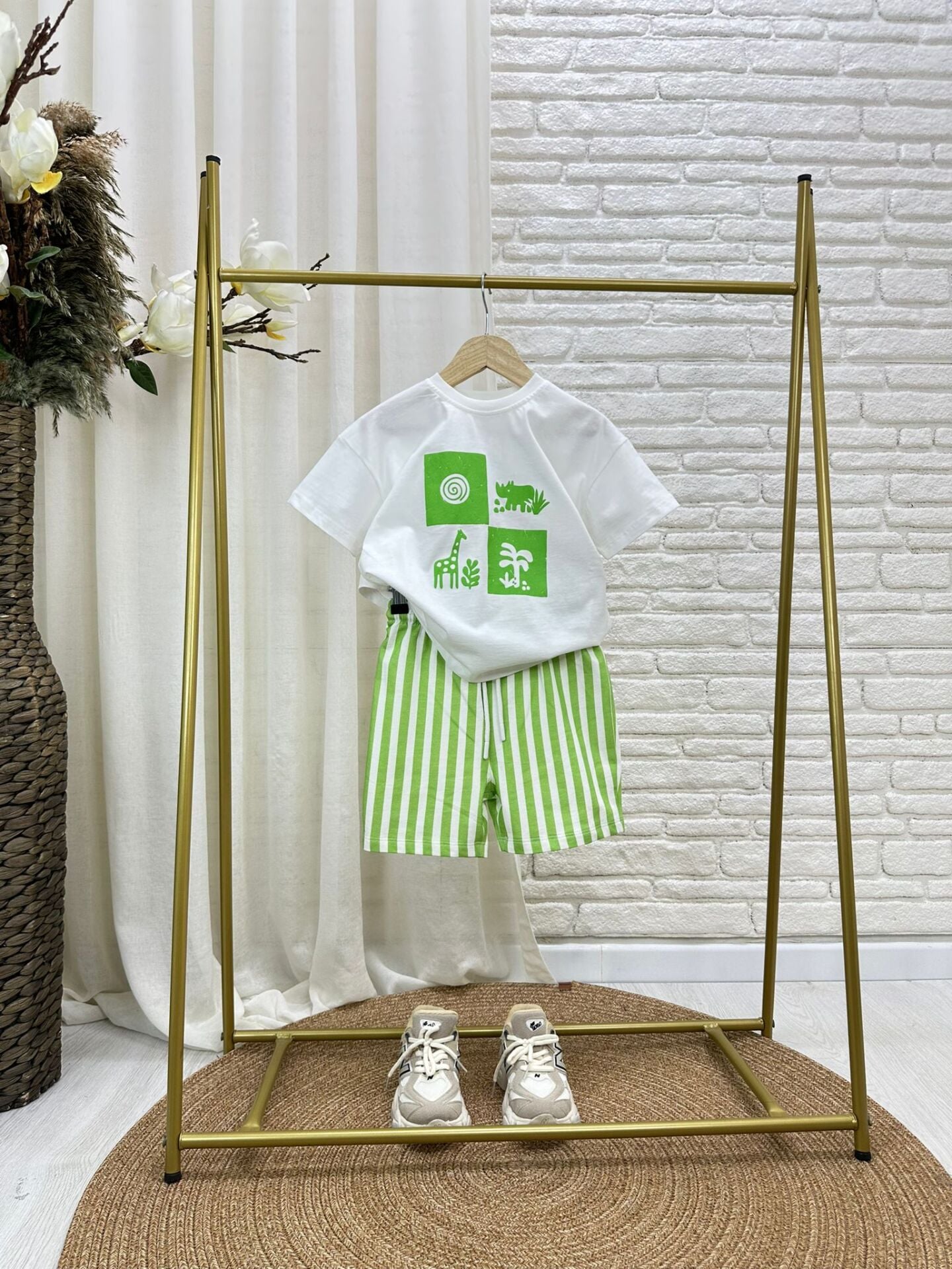 Doğa Temalı Yeşil Basic Takım 4-5 YAŞ