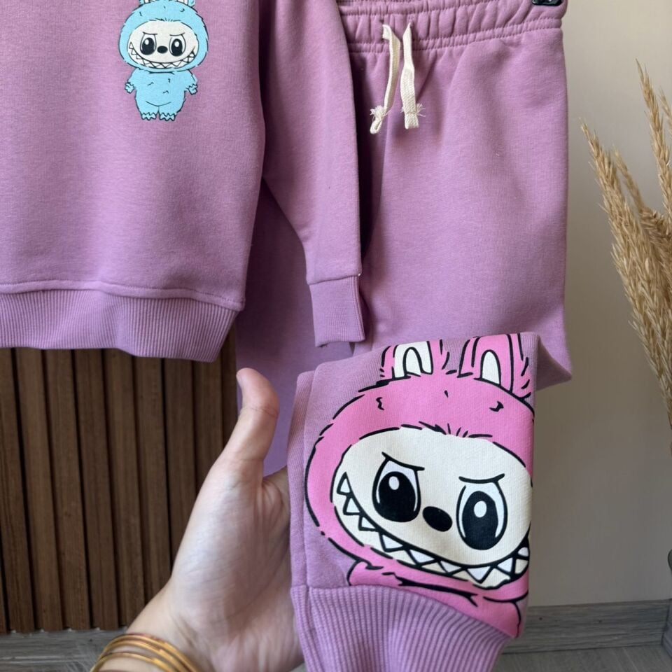 Mor Labubu Takım 2-3 YAŞ