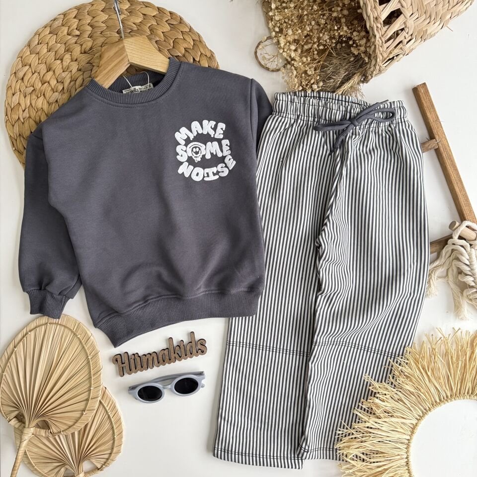 Gri Çizgili  Takım 7-8 YAŞ