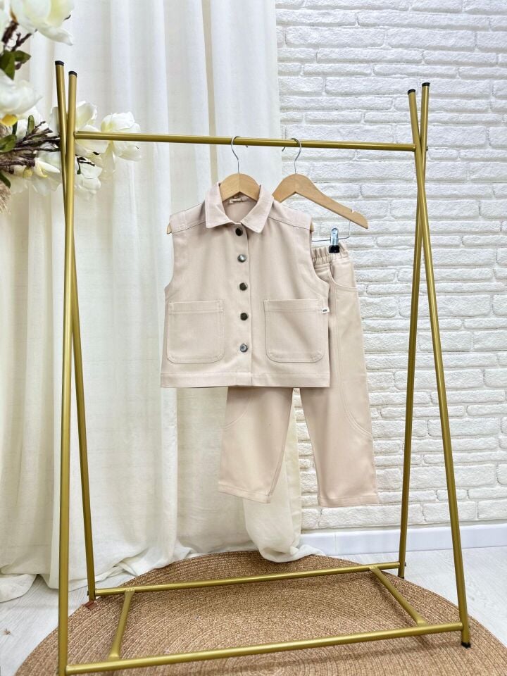 Yelekli Krem Takım 6-7 YAŞ