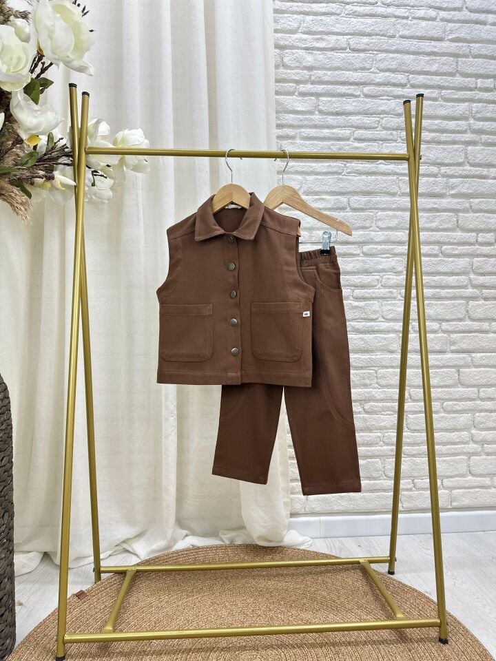 Yelekli Kahve Takım 5-6 YAŞ