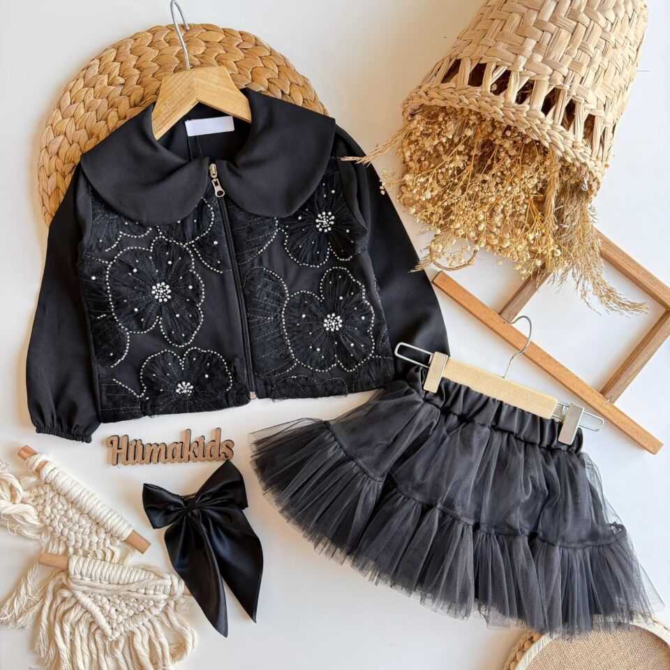 Siyah İşlemli Etek Ceket Takım 9-10 YAŞ