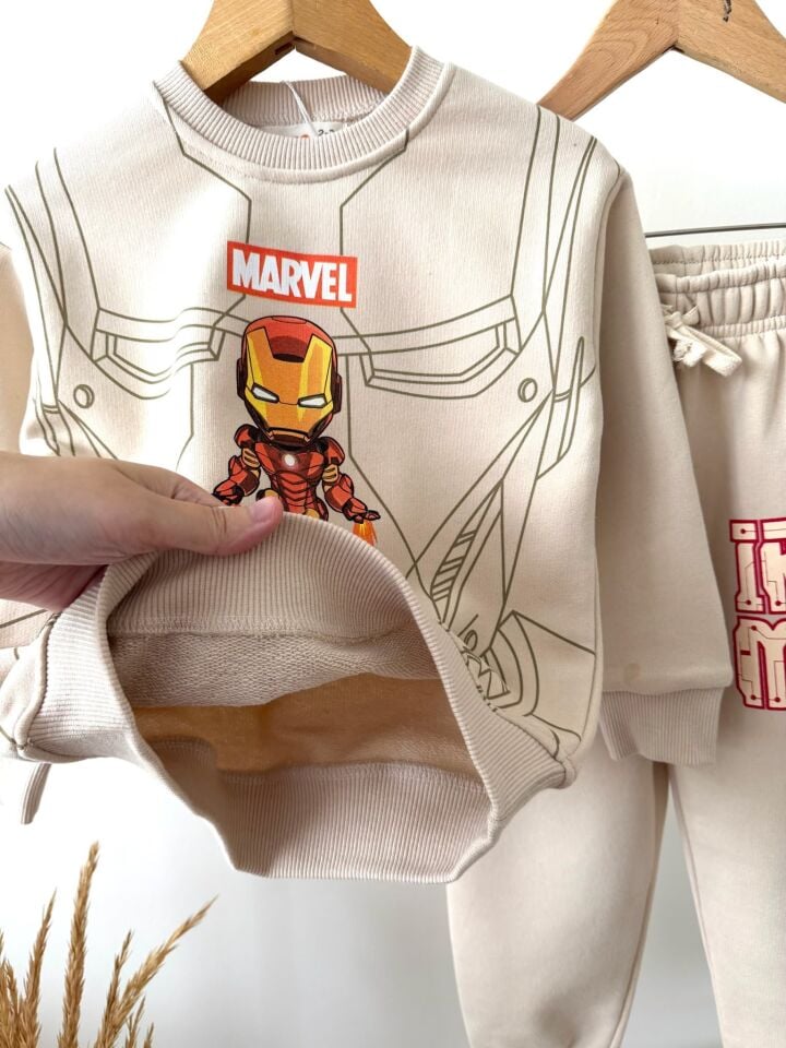 Marvel Baskılı Takım 7-8 YAŞ