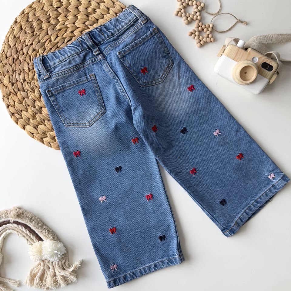 Fiyonklu Denim Jean
