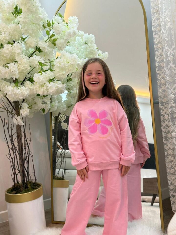 Çiçek Baskılı Takım 5-6 YAŞ