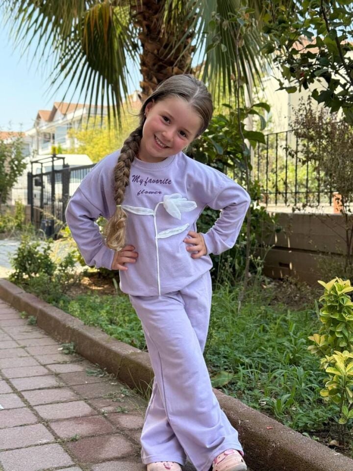 Güllü pembe takım 9-10 YAŞ