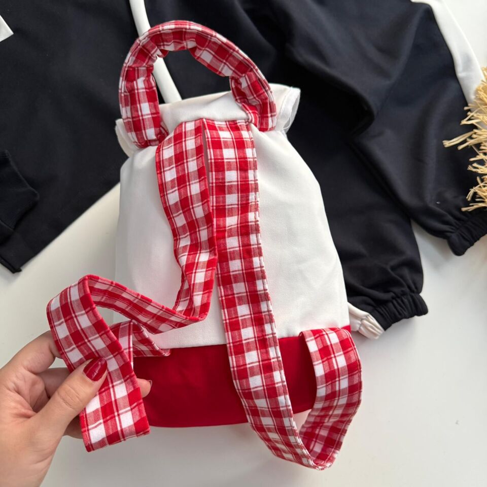 Çantalı Fiyonklu Takım 3-4 YAŞ