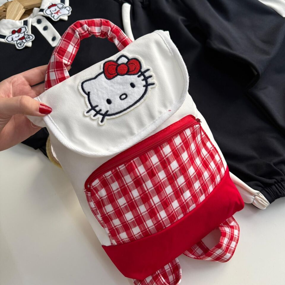 Çantalı Fiyonklu Takım 9-10 YAŞ