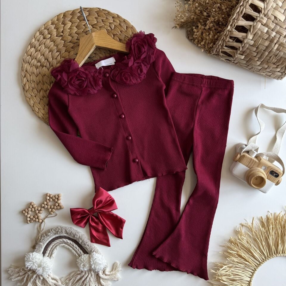 Özel Seri Bordo Güllü Takım 7-8 YAŞ