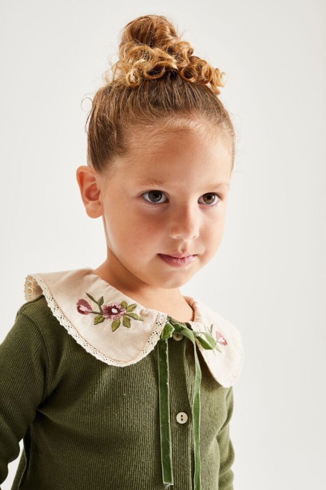 Özel Seri Yakalı Takım 3-4 YAŞ