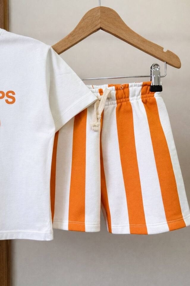 Çizgili Turuncu Takım 7-8 YAŞ