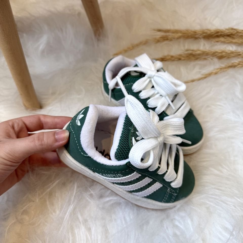 Yesil Bağcıklı Sneakers