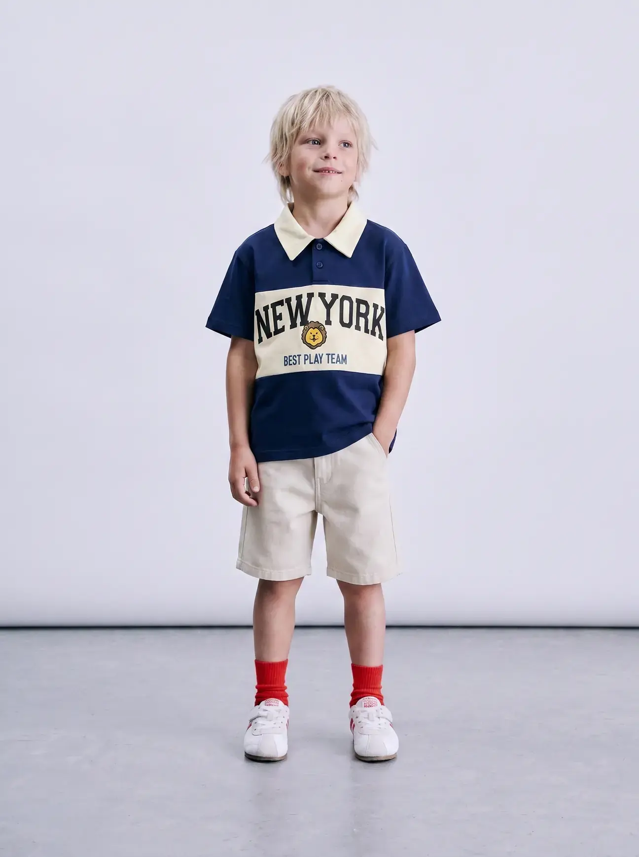 Polo Yaka New York Baskılı Tshirt 5-6 YAŞ