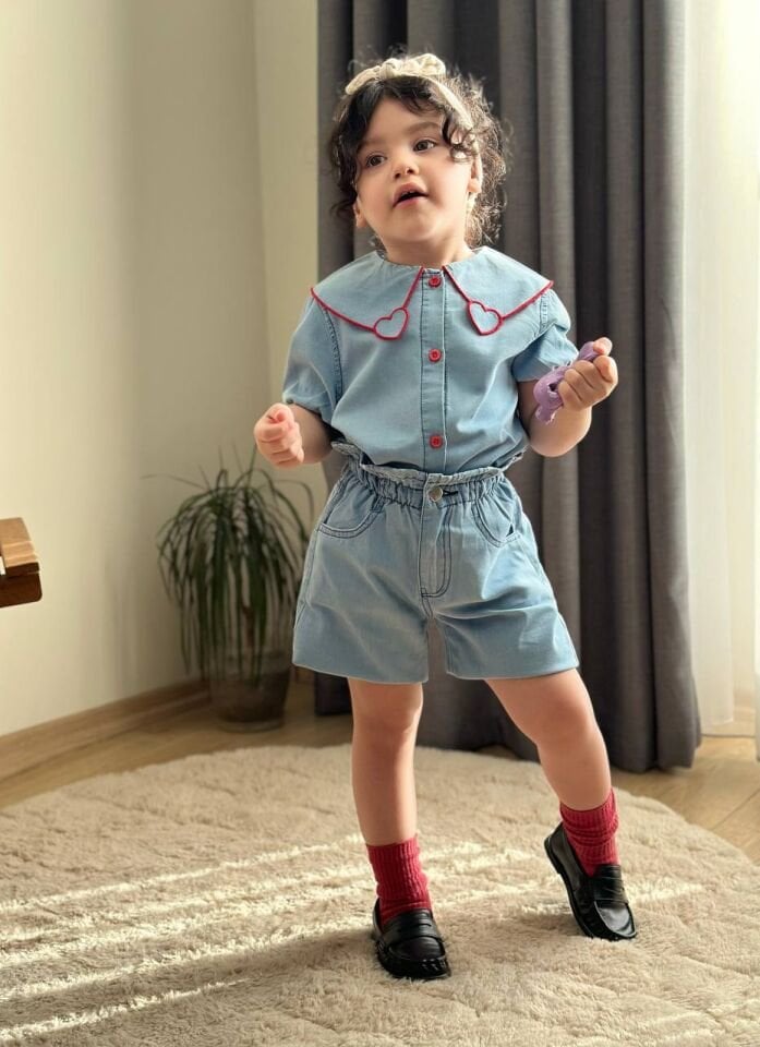 Kalp Detaylı Denim Takım