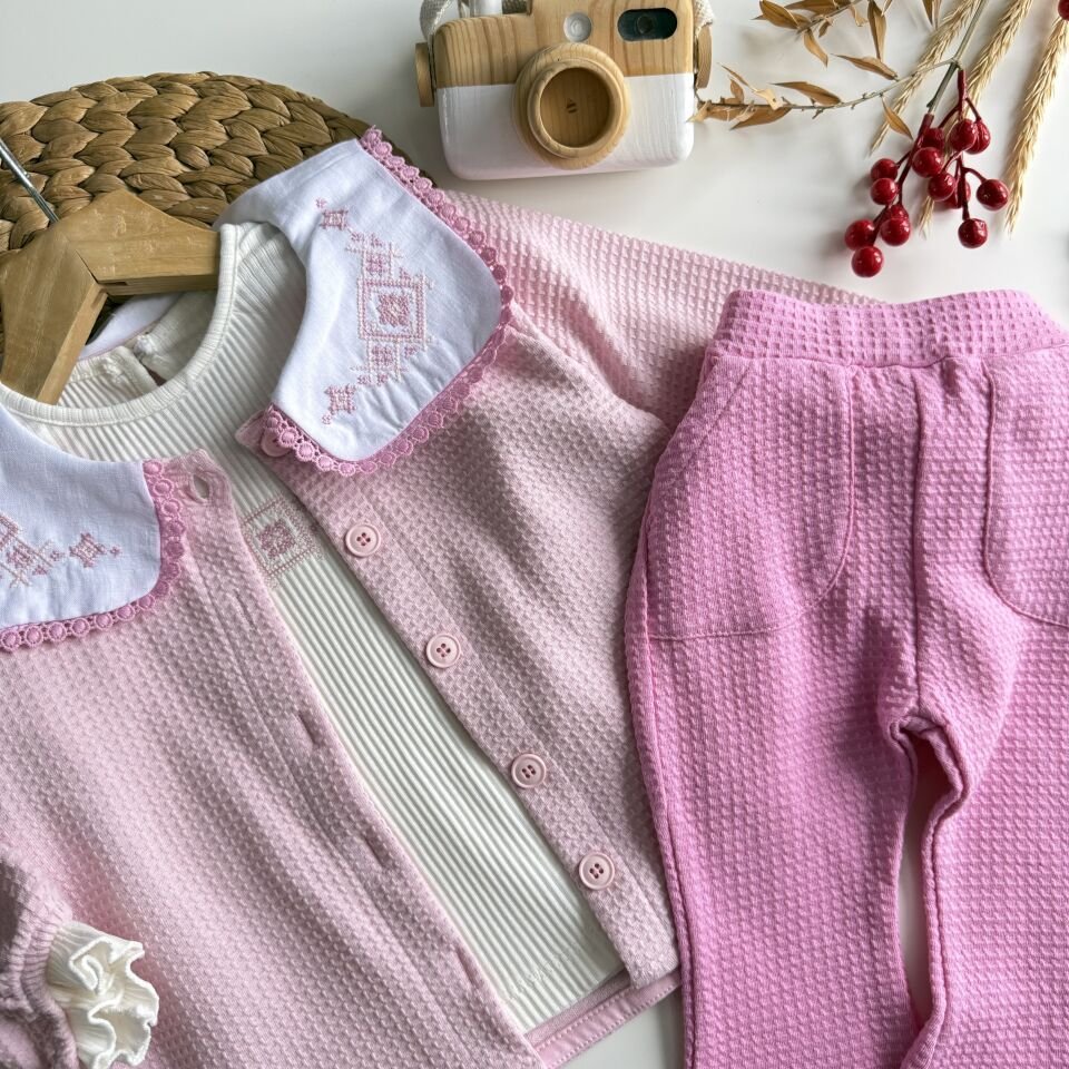 Pembe Gömlekli Kız Bebek Üçlü Takım ( 12 aydan/3 yaşa kadar) 2-3 YAŞ