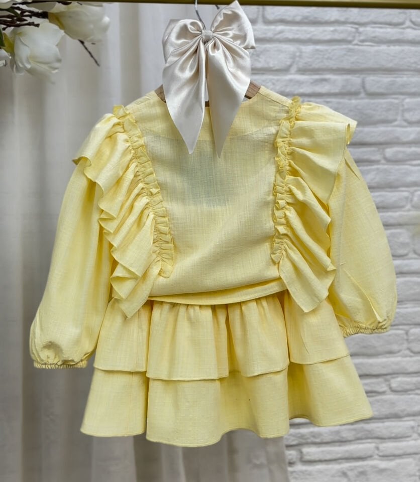 Fırfır Etekli Sarı Takım 6-7 YAŞ