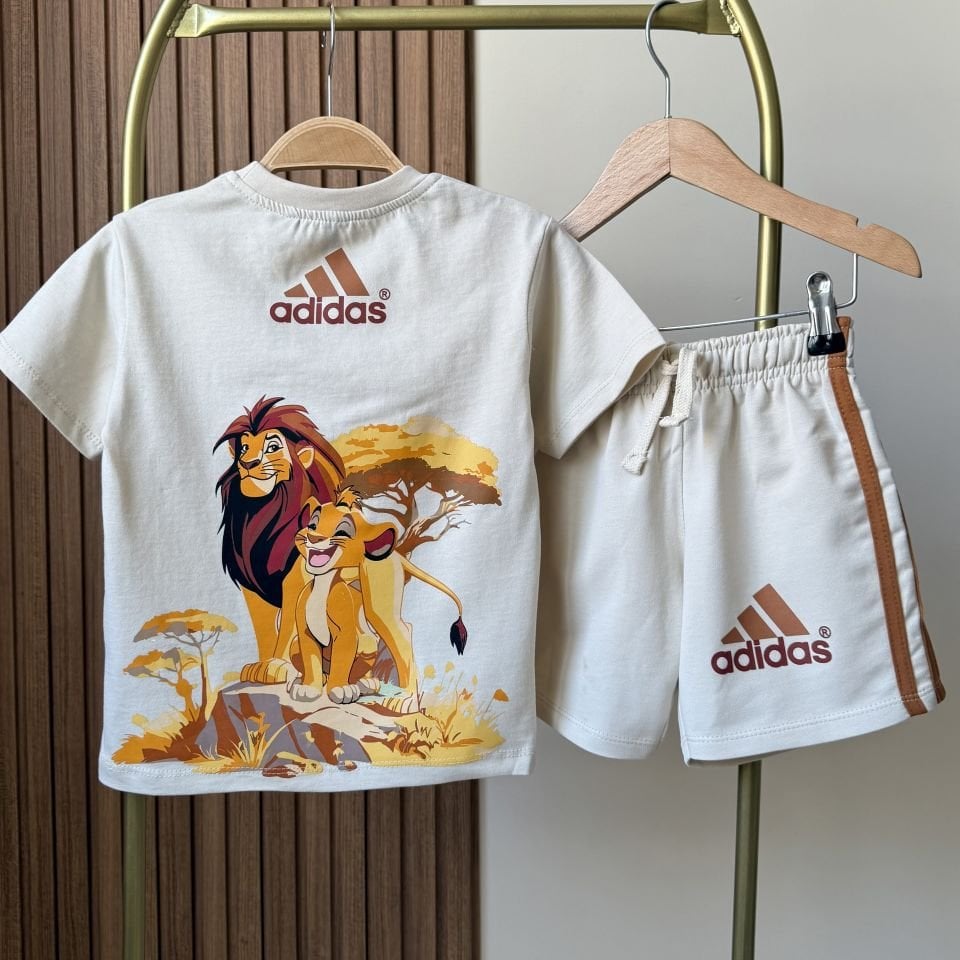 Krem lion Baskılı Takım