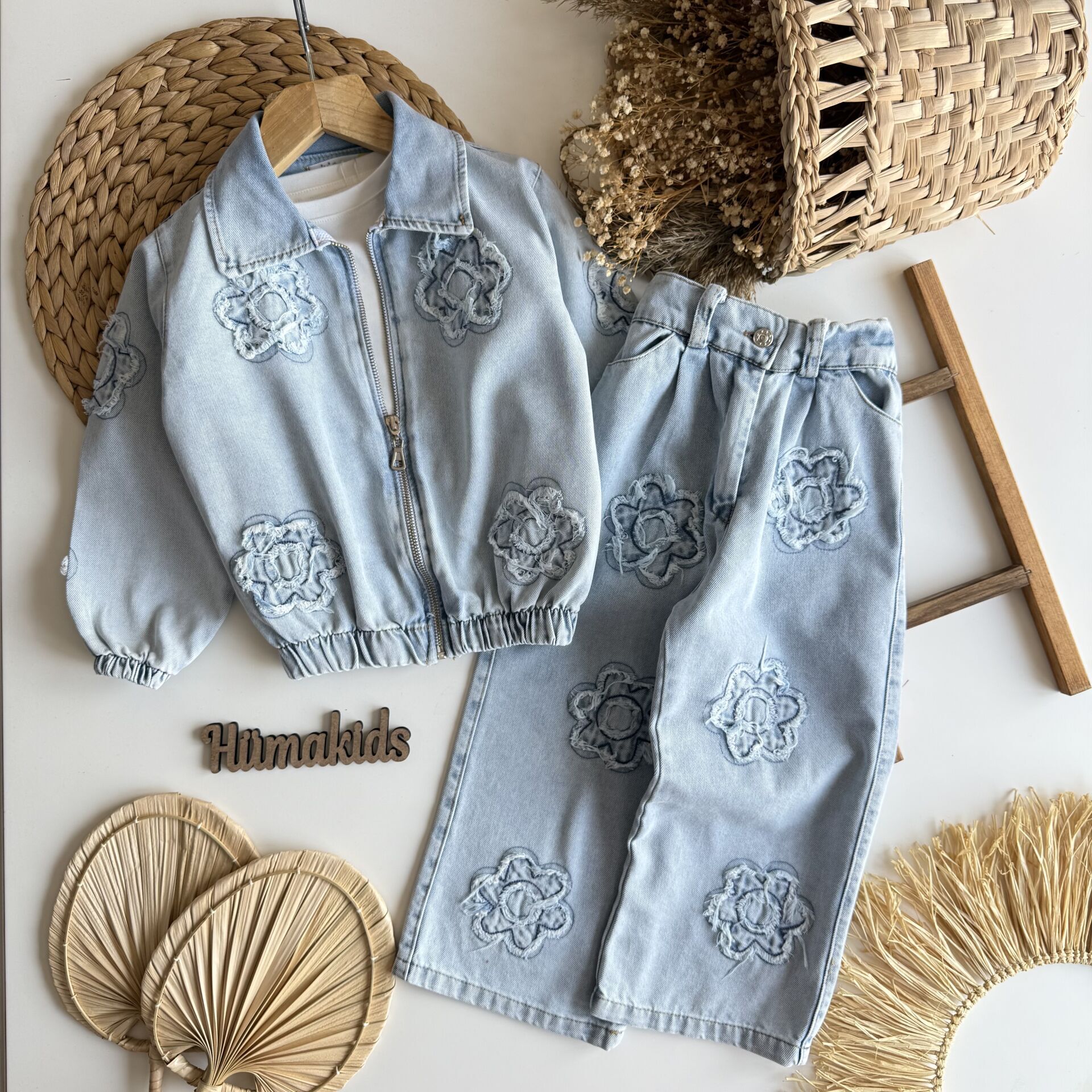Denim Çicekli Takım 9-10 YAŞ