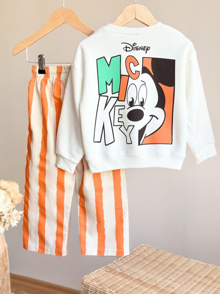 Mickey Baskılı Takım 7-8 YAŞ