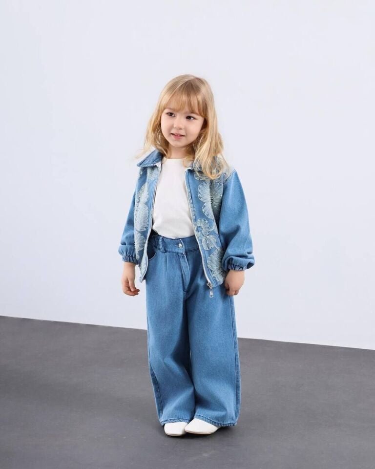 Nakışlı Denim Takım 9-10 YAŞ