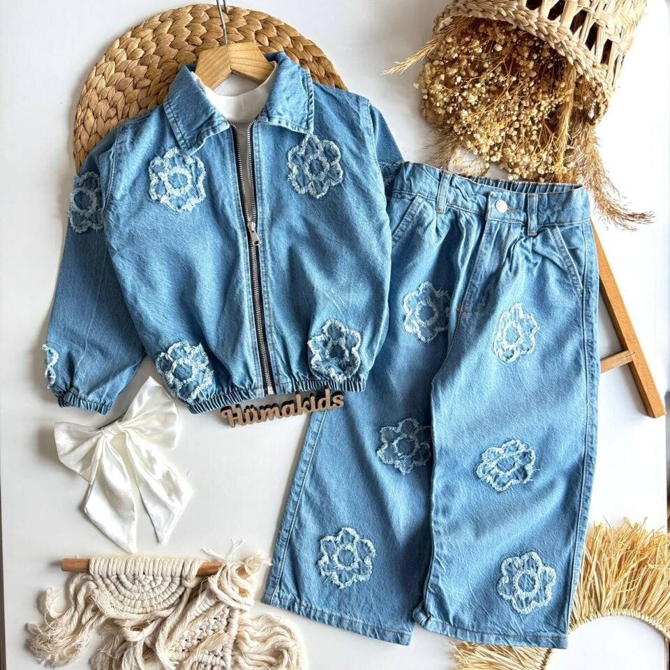 Denim Çicekli Takım 7-8 YAŞ