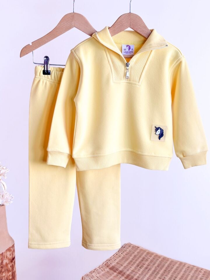 Sarı Dik Yaka Unicorn Takım 7-8 YAŞ