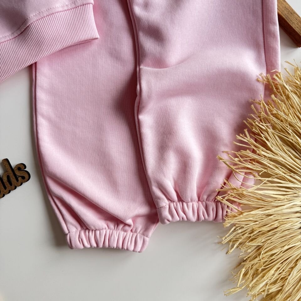 Pembe Laciel Takım
