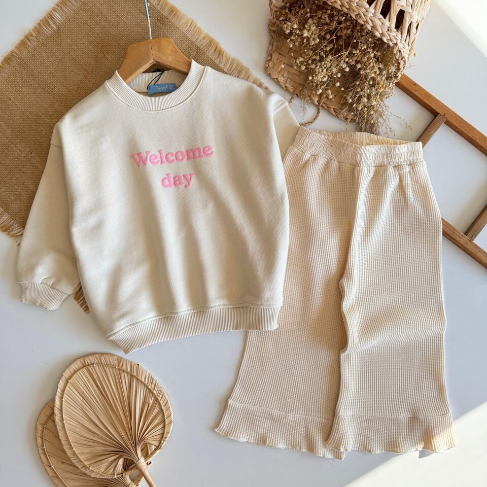 Laciel Paris Ekru Takım 6-7 YAŞ