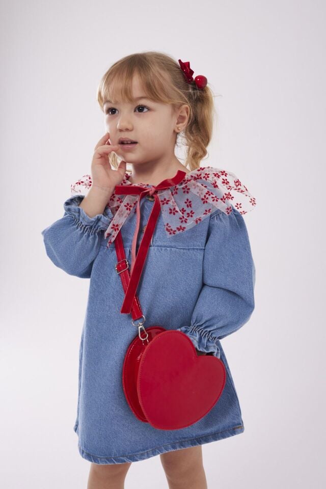 Çantalı Denim Elbise ( 1 beden büyük alınız) 5-6 YAŞ