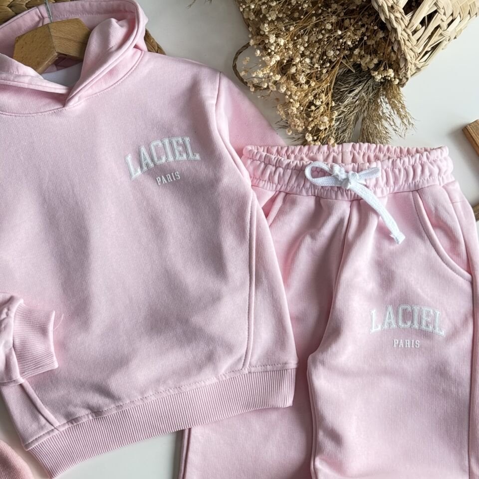 Laciel Paris Pembe Takım