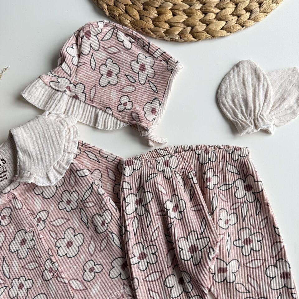Kız Bebek Hastane Çıkışı Beşli Set