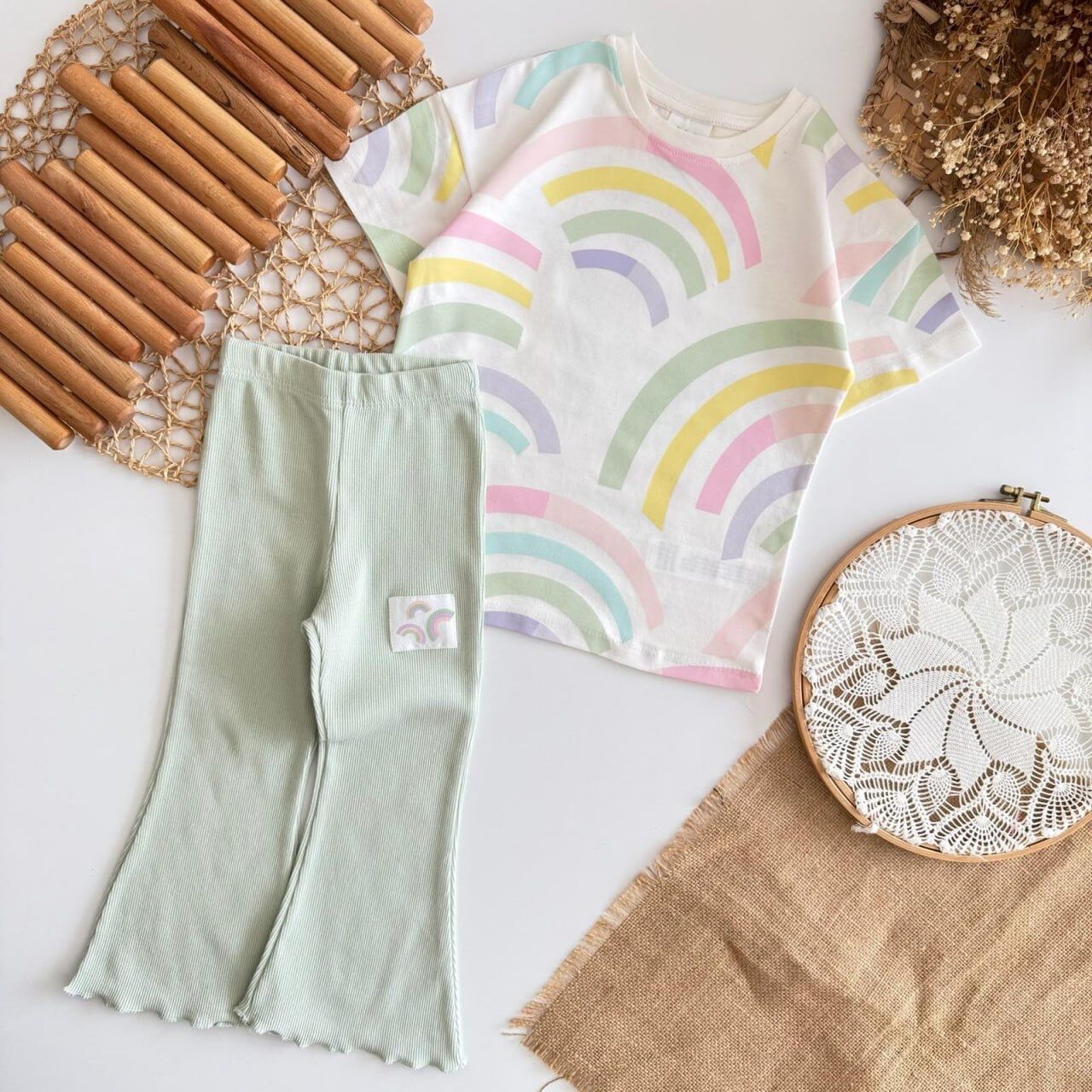 Gökkuşağı Desenli Takım 7-8 YAŞ