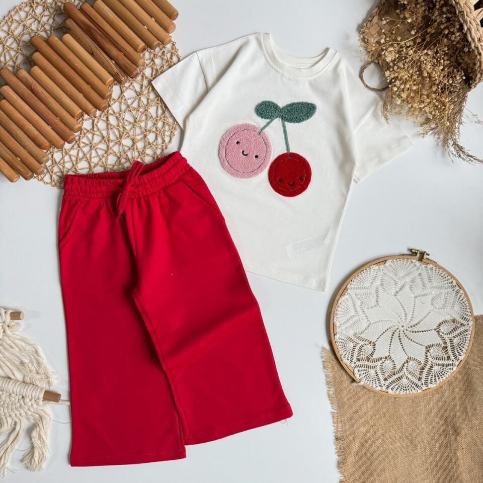 Süzene Nakışlı Kirazlı Takım 7-8 YAŞ