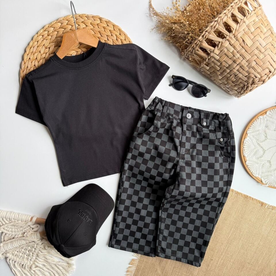 Laciel Paris Siyah Tshirt 6-7 YAŞ