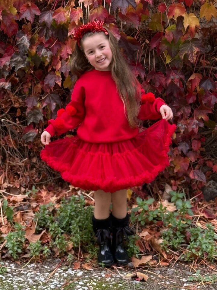 Ponpon Etekli Takım 9-10 YAŞ