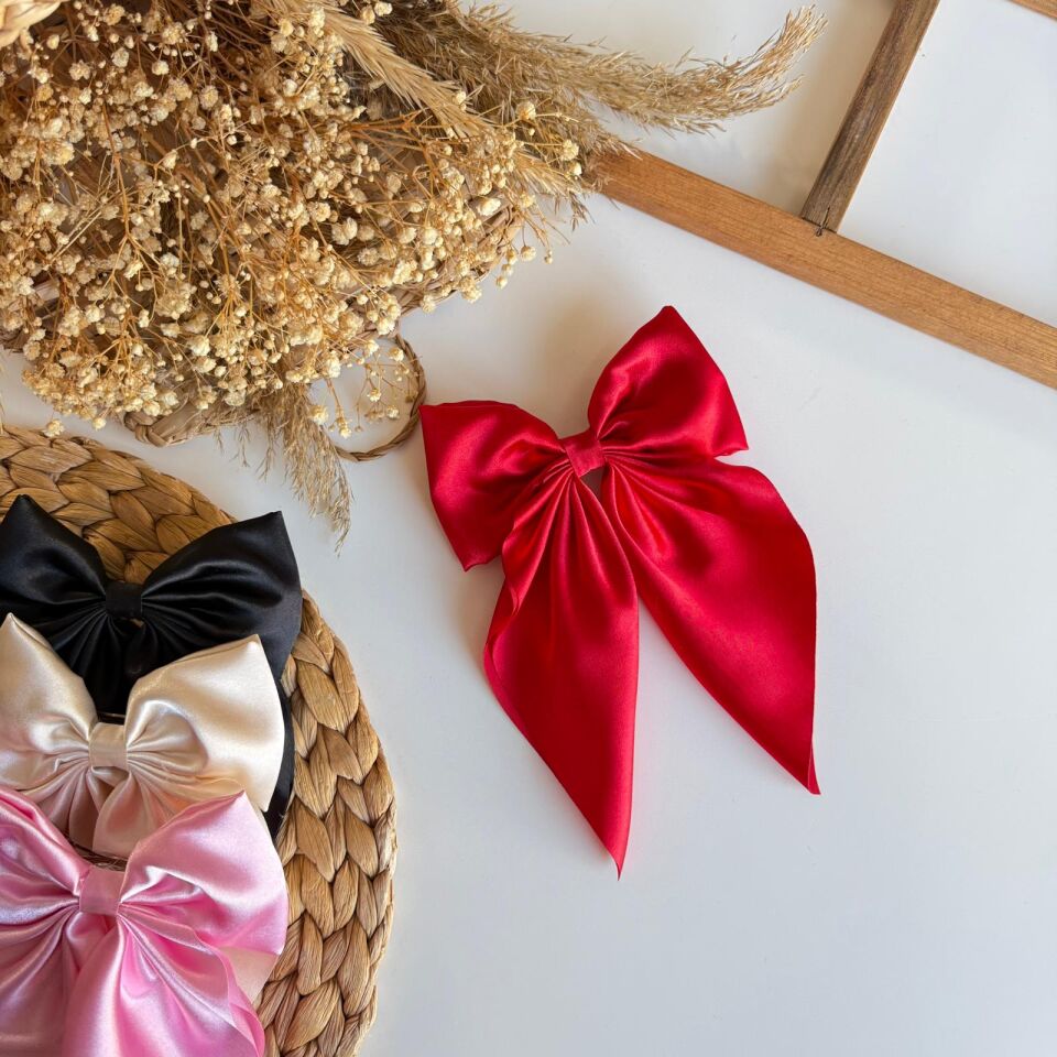 Fiyonk Toka Kırık Beyaz