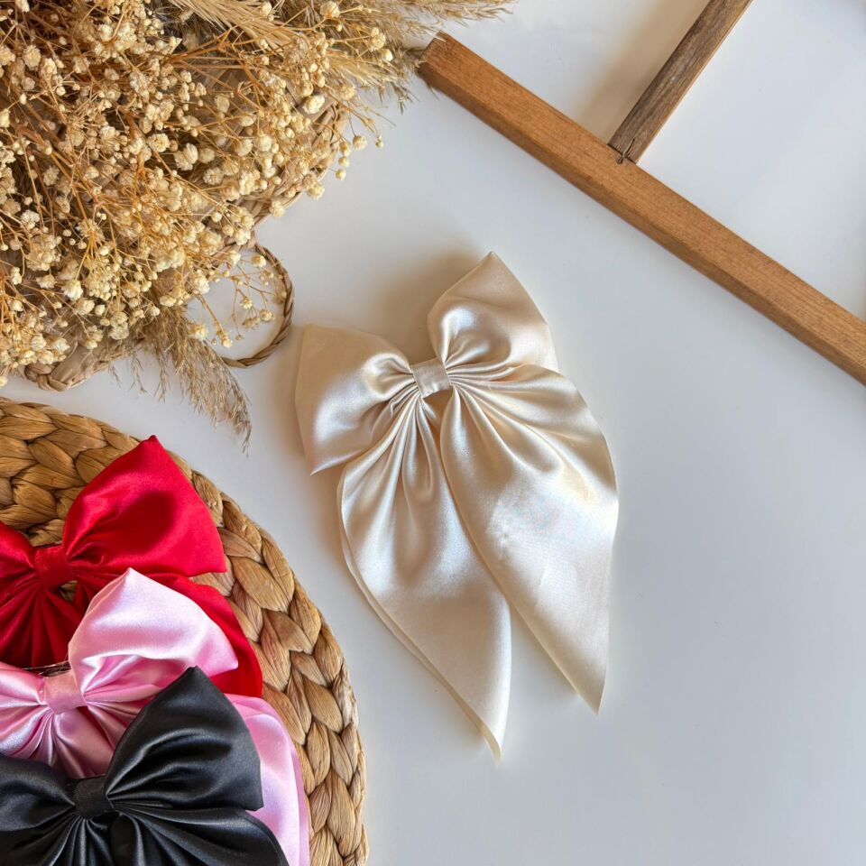 Fiyonk Toka Kırık Beyaz