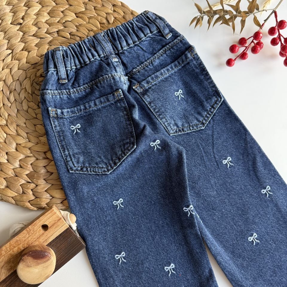 Fiyonk detaylı Jean