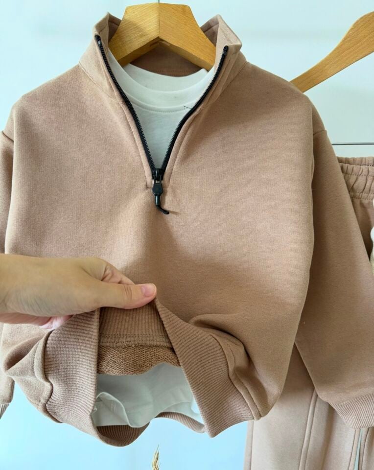 Dik Yaka Kahve Takım 2-3 YAŞ