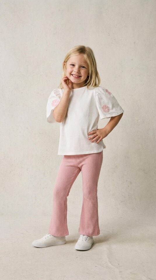 Çiçek İspanyol Takım 5-6 YAŞ