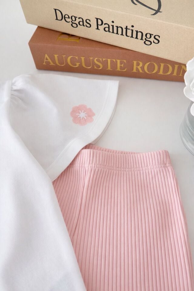 Çiçek İspanyol Takım 5-6 YAŞ